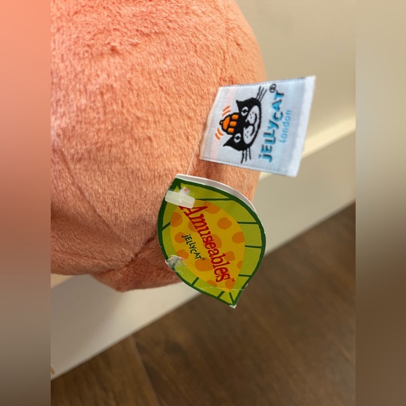 Jellycat Amuseable Peach (Retired) - Picture 2 of 3